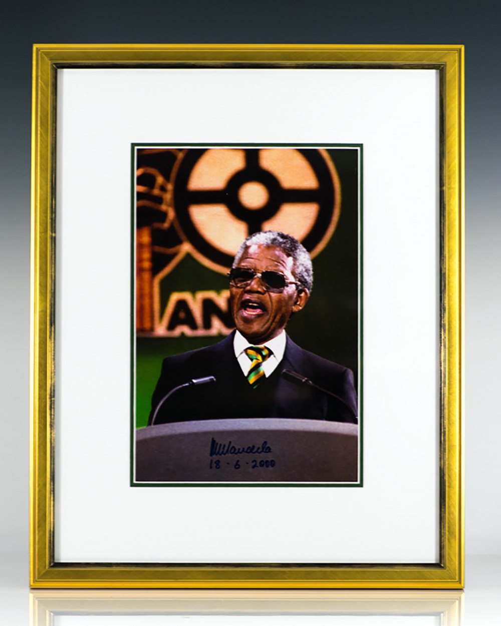 Nelson Mandela Signed Photograph.