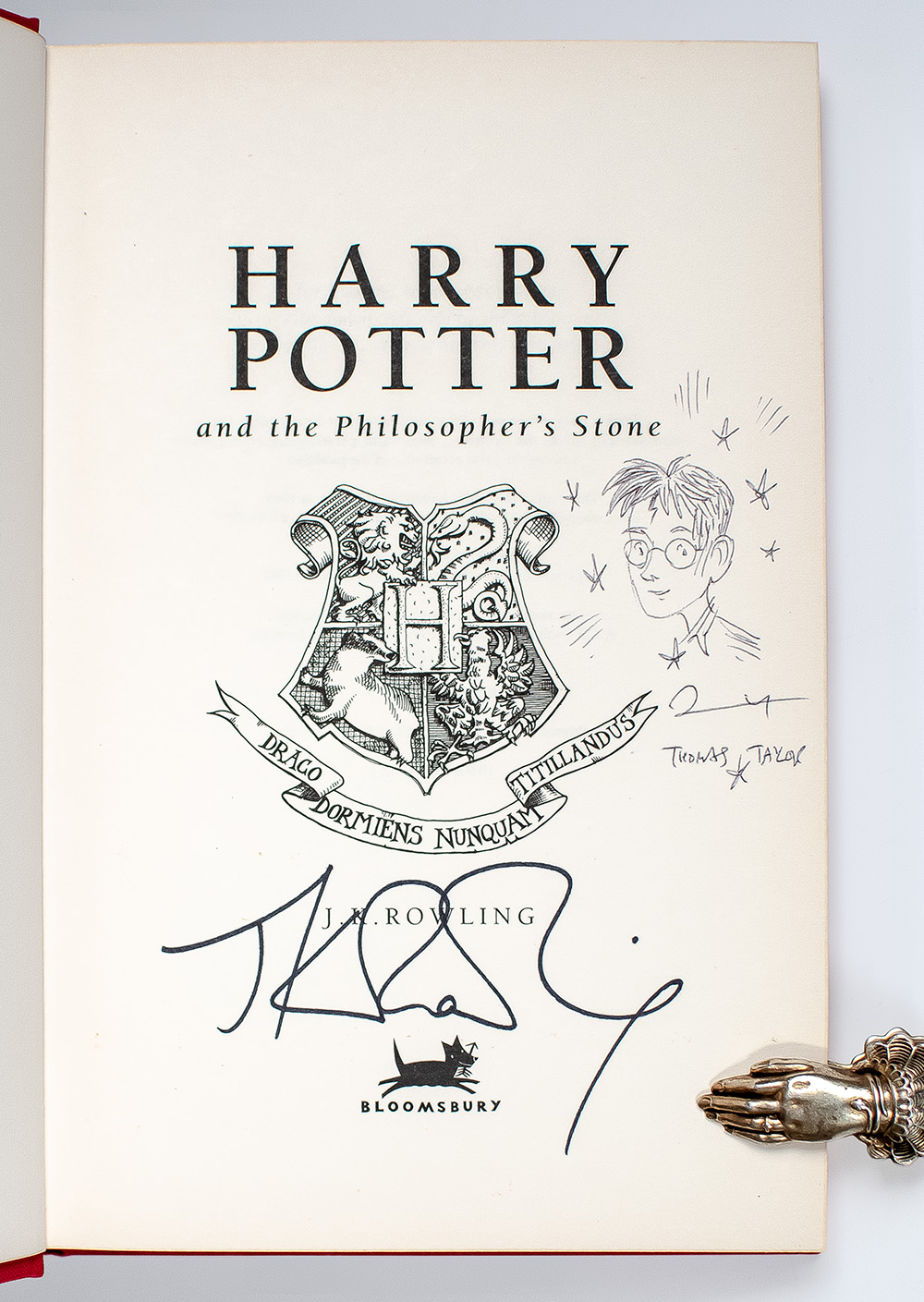 Harry Potter Series Complete Deluxe Set. Harry Potter and the Philosopher's Stone, Chamber of Secrets, Prisoner of Azkaban, Goblet of Fire, Order of the Phoenix, The Half-Blood Prince, and The Deathly Hallows.