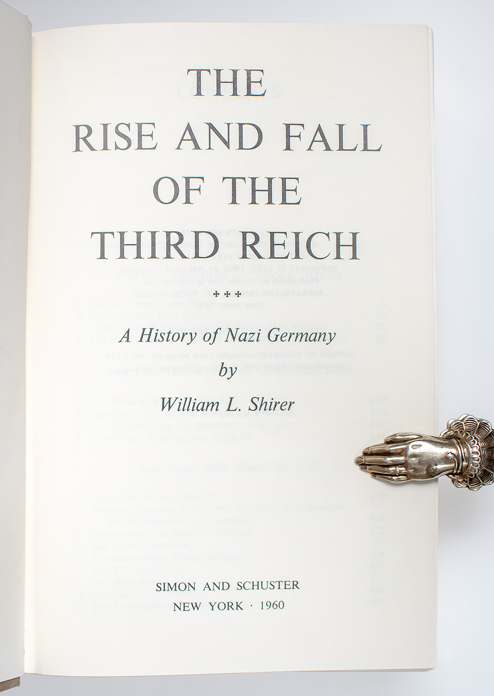 The Rise And Fall Of The Third Reich: A History of Nazi Germany.