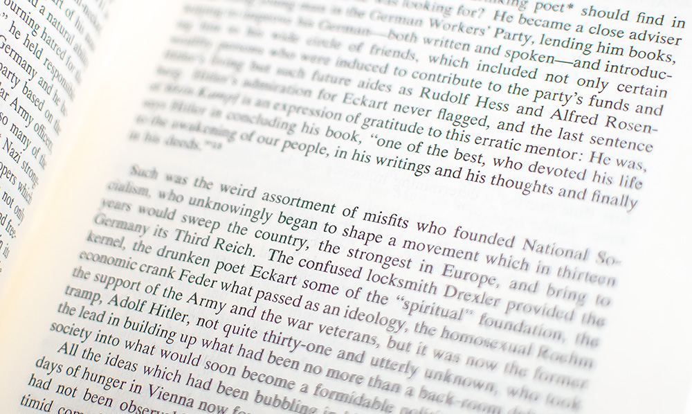 The Rise And Fall Of The Third Reich: A History of Nazi Germany.