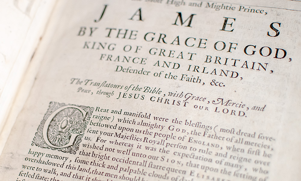 The Holy Bible Containing the Old and New Testament. Newly translated out of the originall tongues and with the former translations diligently compared and revised by his Majesties speciall Command.