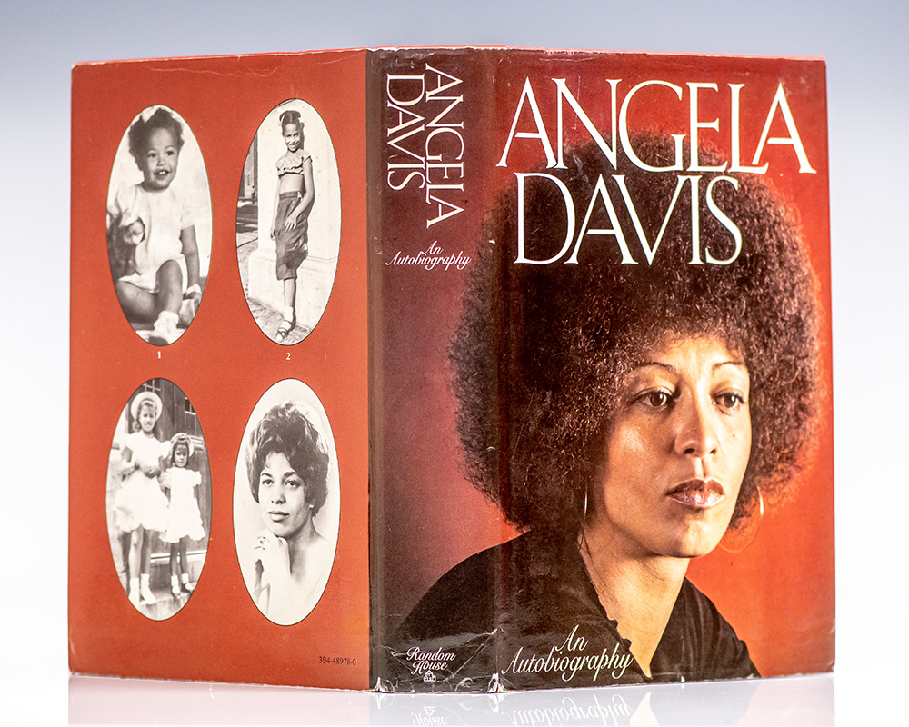 Angela Davis: An Autobiography.