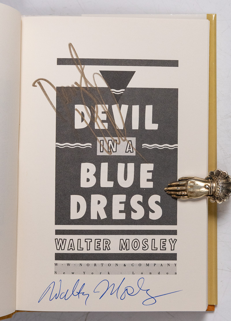 devil in a blue dress walter mosley Walter Mosley DEVIL IN A BLUE DRESS Signed 1st Edition 1990 9780393028546|  eBay